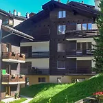 Papillon By Interhome Daire Zermatt