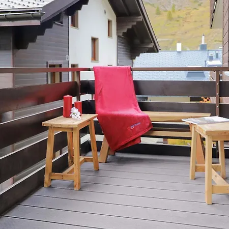 Papillon By Interhome Daire Zermatt